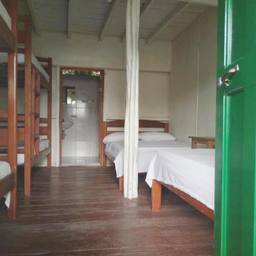 Hotel Lomas Del Paiyue Puerto Nariño Exteriör bild
