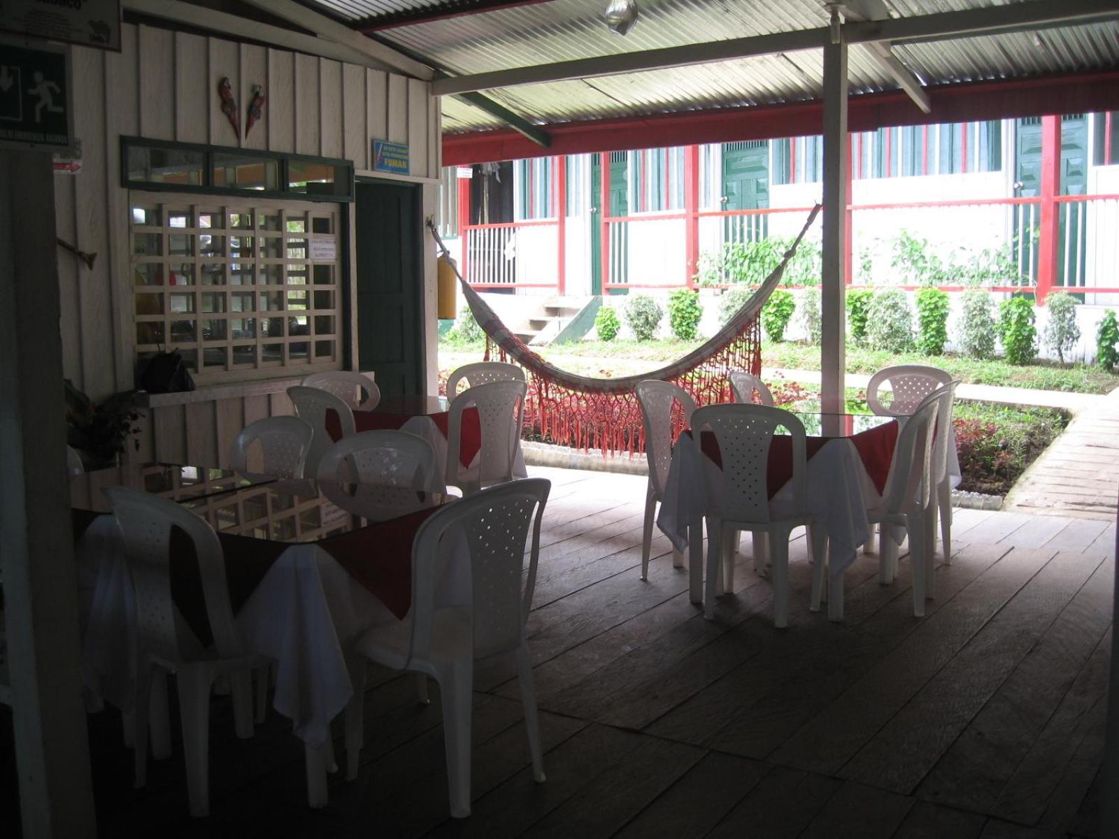 Hotel Lomas Del Paiyue Puerto Nariño Exteriör bild